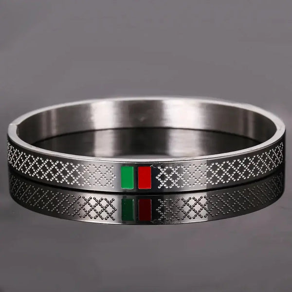 Luxury Stripe Bangle - Silver
